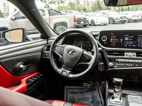 Used 2022 Lexus ES 300h F Sport w/ Accessory Package 2 FWD image 14