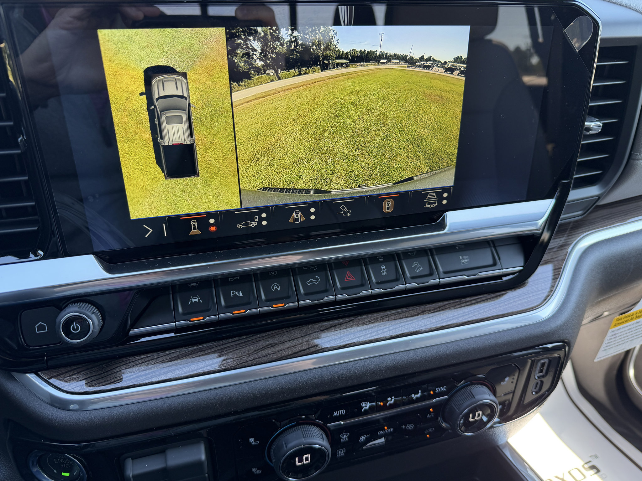 New 2026 Chevrolet Silverado 1500 RST w/ Safety Package AWD/4WD image 8