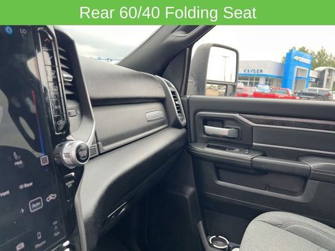 Used 2024 RAM 2500 Big Horn w/ Night Edition AWD/4WD image 27