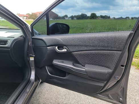 Used 2014 Honda Civic LX image 27
