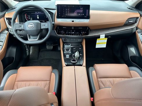 New 2026 Nissan Rogue Platinum w/ Platinum Premium Package image 24