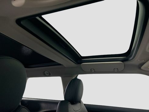 Certified 2024 MINI Cooper S FWD image 17