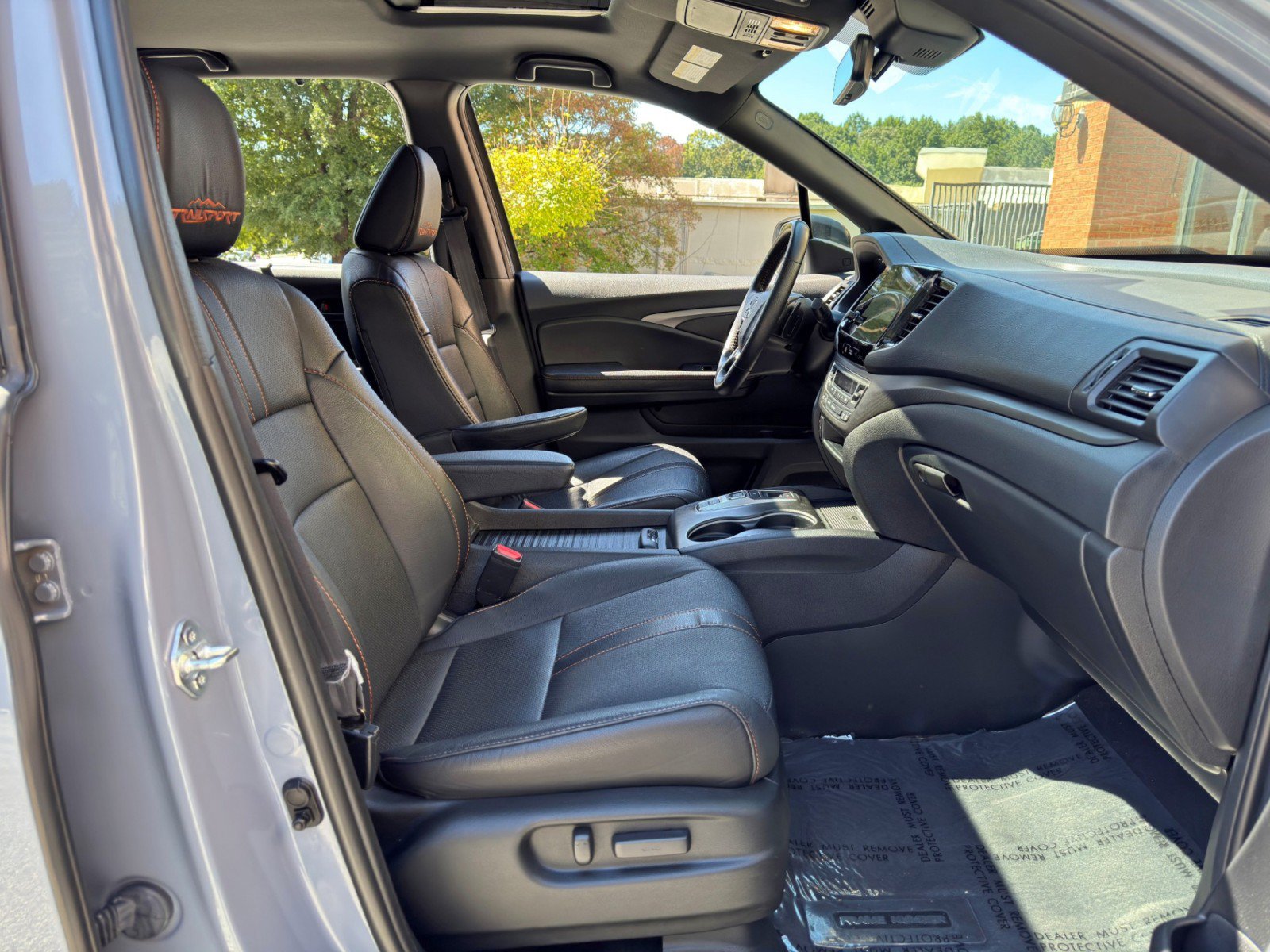 Used 2022 Honda Passport TrailSport image 15
