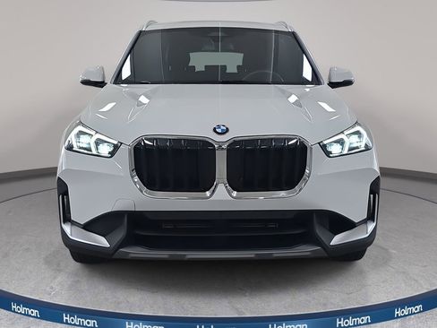 Used 2023 BMW X1 xDrive28i image 3