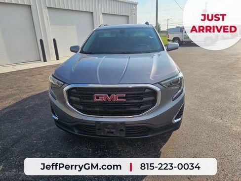 Used 2018 GMC Terrain SLE FWD image 3