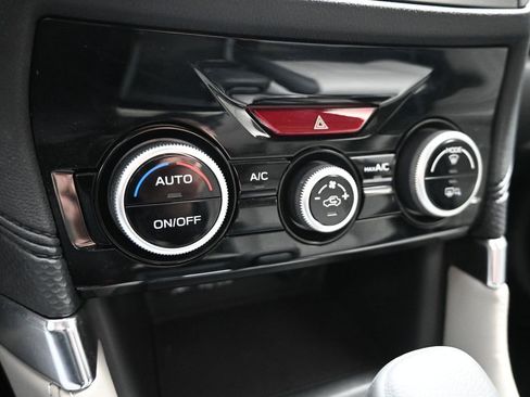 Used 2024 Subaru Forester Premium image 15