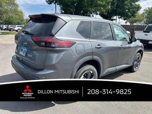 Used 2025 Nissan Rogue SV AWD/4WD image 20