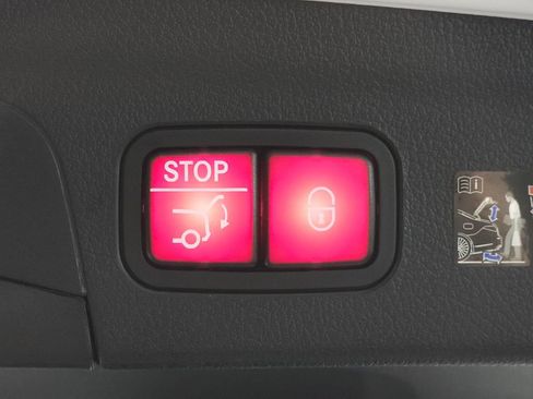 Certified 2026 Mercedes-Benz GLE 350 4MATIC image 33