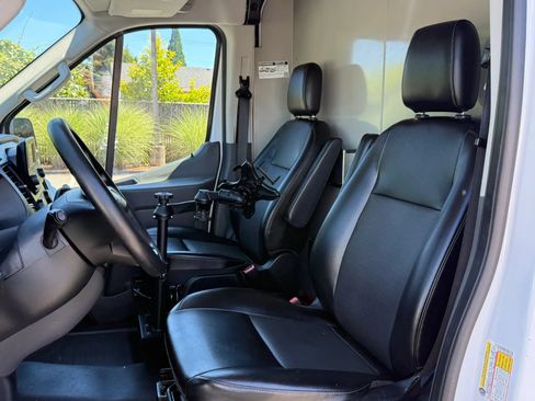 Used 2020 Ford Transit 150 Medium Roof RWD image 14