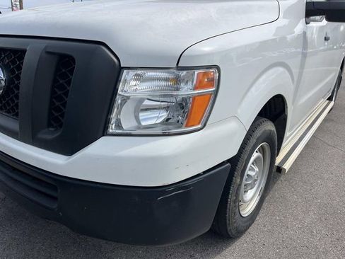 Used 2018 Nissan NV 3500 S RWD image 7