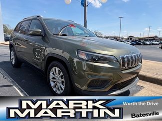 Used 2020 Jeep Cherokee Latitude video 1