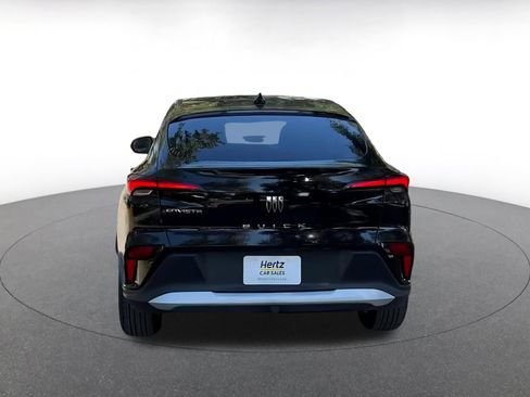 Used 2025 Buick Envista Preferred image 12