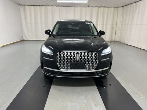 Used 2023 Lincoln Corsair AWD w/ Equipment Group 101A image 3