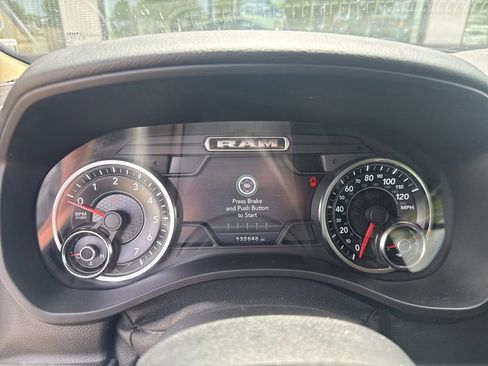 Used 2019 RAM 1500 Big Horn AWD/4WD image 5
