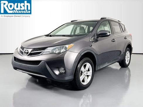 Used 2014 Toyota RAV4 XLE image 1