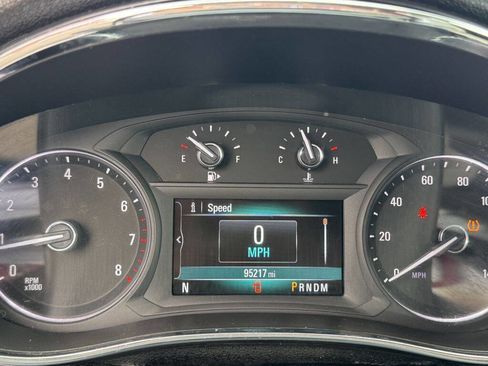 Used 2018 Buick Encore Preferred image 17