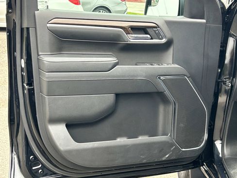 Used 2024 Chevrolet Silverado 1500 LT w/ Protection Package image 15