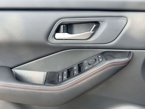 New 2026 Nissan Rogue SV AWD/4WD image 13