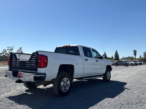 Used 2015 Chevrolet Silverado 2500 LT RWD image 3