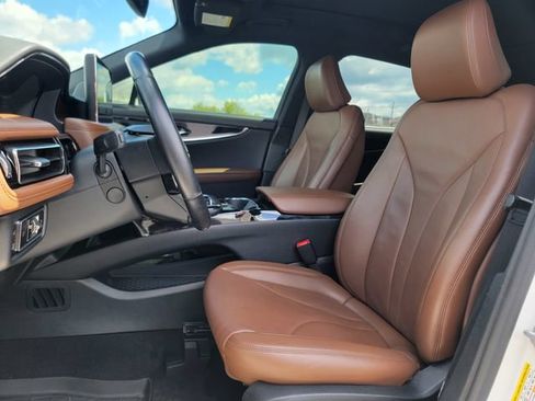 Certified 2023 Lincoln Nautilus Reserve w/ Equipment Group 201A AWD/4WD image 20