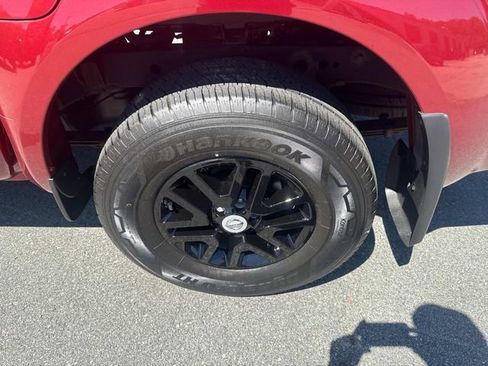 Used 2019 Nissan Frontier SV image 36