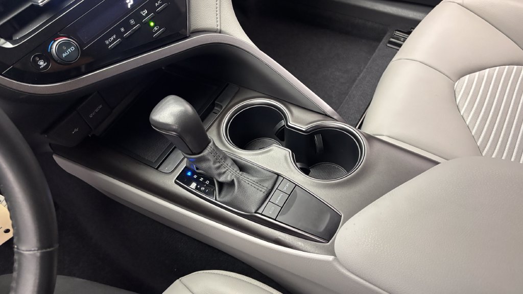 Certified 2024 Toyota Camry SE FWD image 25