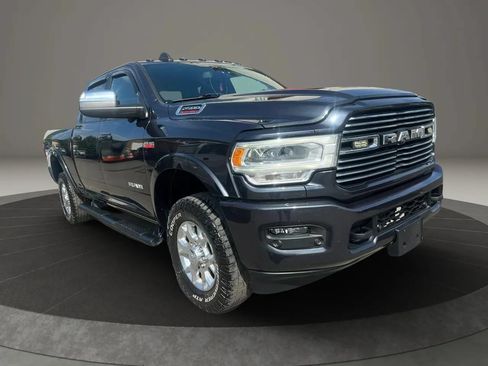 Used 2019 RAM 2500 Laramie AWD/4WD image 3