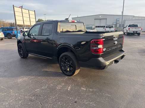 New 2026 Ford Maverick Lariat w/ Black Appearance Package image 36