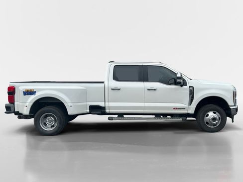 Used 2024 Ford F350 Lariat w/ Chrome Package AWD/4WD image 7