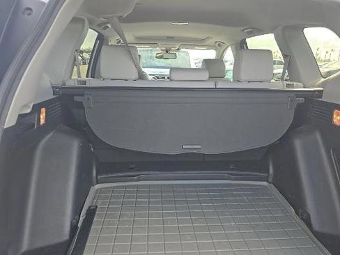 Used 2017 Honda CR-V Touring image 7