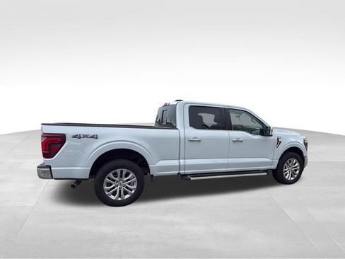 Used 2025 Ford F150 Lariat w/ Tow/Haul Package AWD/4WD image 11