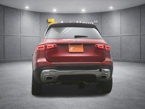 Used 2020 Mercedes-Benz GLB 250 w/ Premium Package image 38