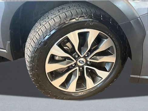 Used 2023 Subaru Outback Limited AWD/4WD image 18