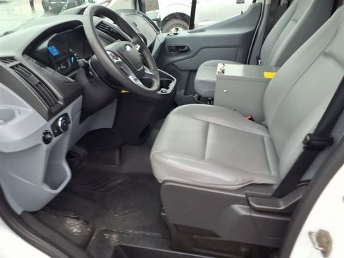 Used 2018 Ford Transit 250 148 Low Roof image 8