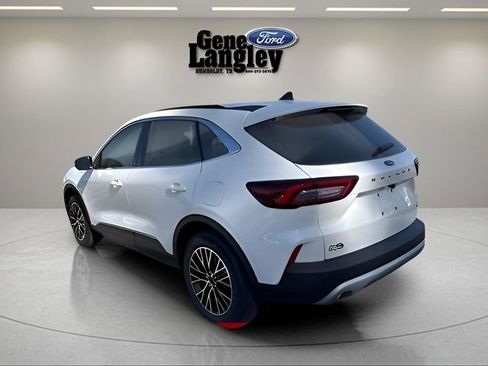 Used 2025 Ford Escape SE w/ PHEV Premium Package FWD image 17