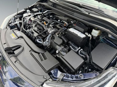 Used 2024 Toyota Corolla XSE FWD image 30