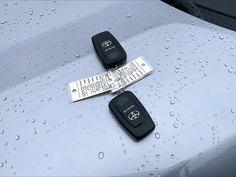 Used 2025 Toyota RAV4 XLE Premium w/ Weather Package AWD/4WD image 15