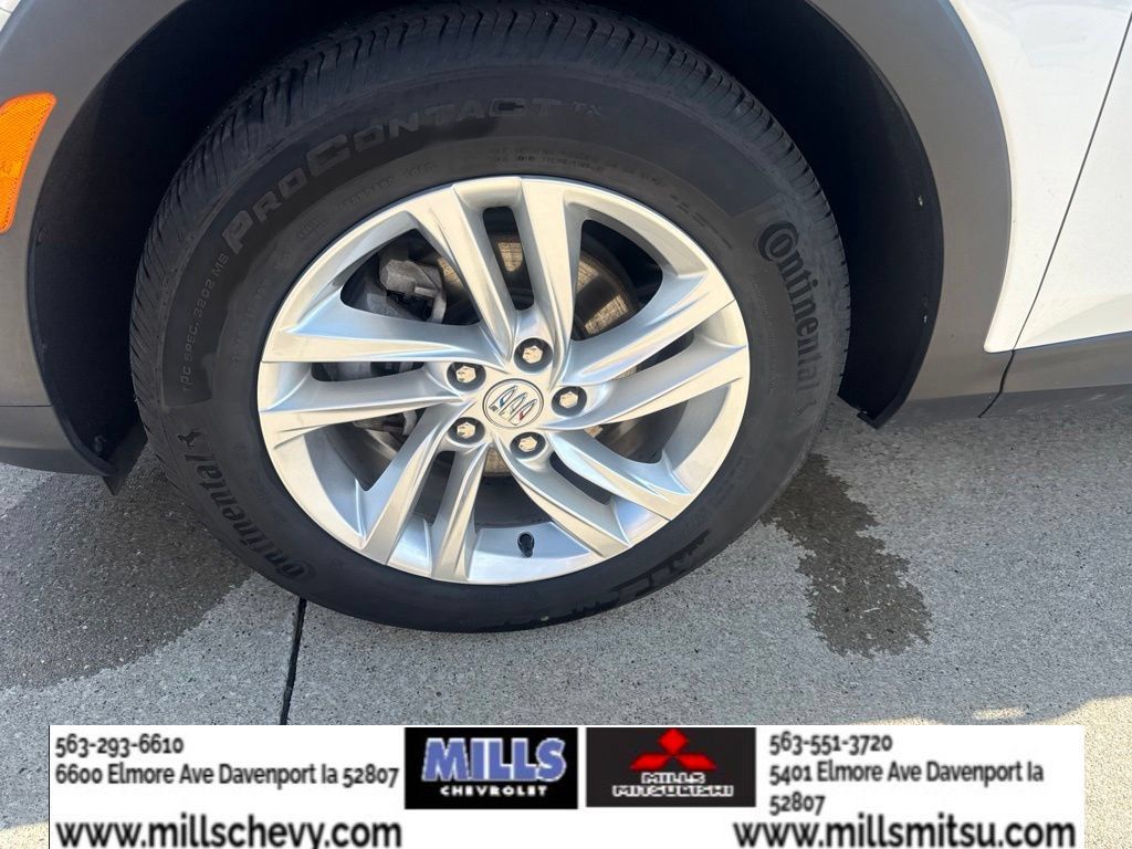 Used 2024 Buick Envista Preferred w/ Convenience I Package FWD image 9