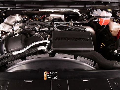 Used 2025 GMC Sierra 2500 AT4 AWD/4WD image 34