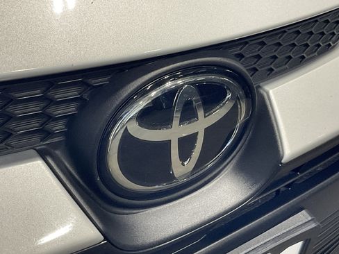 Used 2024 Toyota Corolla LE FWD image 6