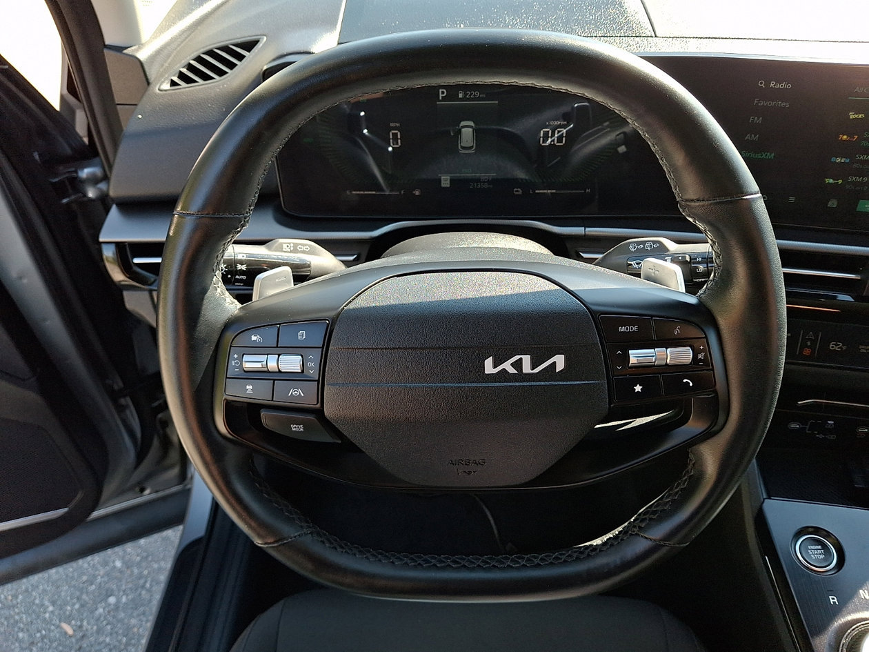Used 2026 Kia Sportage LX FWD image 18