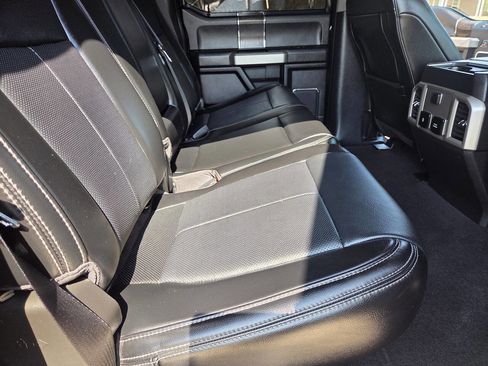 Used 2020 Ford F250 Lariat image 16