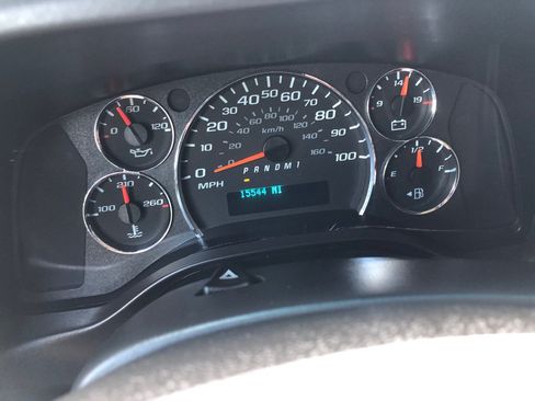 Used 2024 Chevrolet Express 2500 w/ Driver Convenience Package RWD image 33