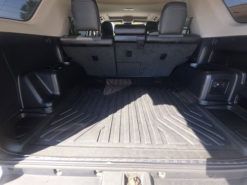 Used 2015 Toyota 4Runner SR5 Premium AWD/4WD image 6