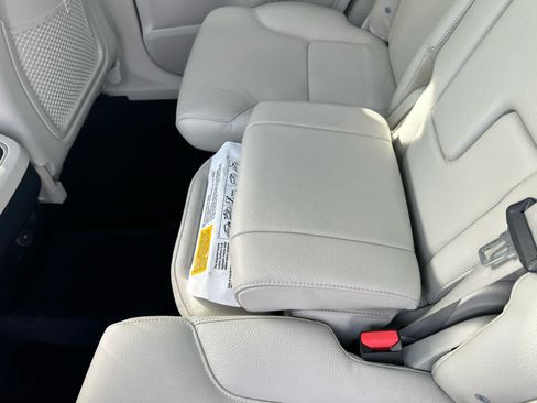 Used 2023 Volvo XC90 B5 Plus w/ Protection Package AWD/4WD image 25