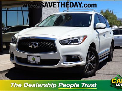 Used 2017 INFINITI QX60 FWD w/ Premium Plus Package