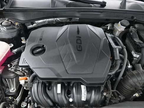 Used 2023 Hyundai Sonata SE FWD image 15