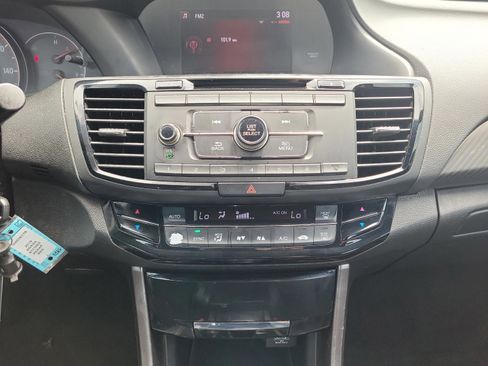 Used 2016 Honda Accord Sport image 14