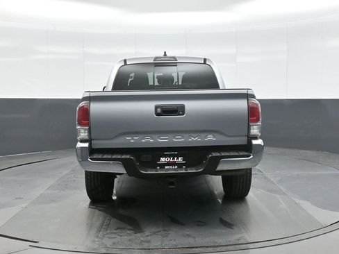 Certified 2020 Toyota Tacoma TRD Off-Road image 6