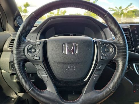 Used 2023 Honda Ridgeline Black Edition image 11
